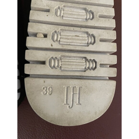 Isle Jacobson The Tulip Shoes Black Size 8.5/39. - Picture 8 of 10